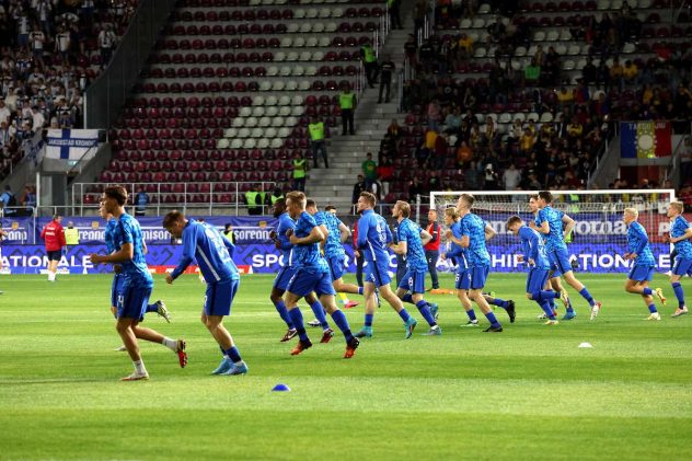 t_huuhkajat22a